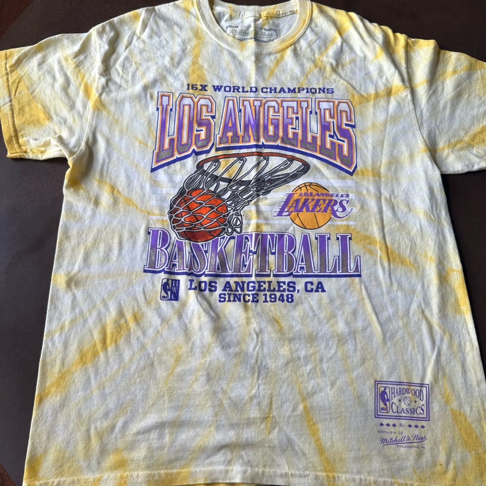 Mitchell and Ness Los Angeles lakers Tshirt